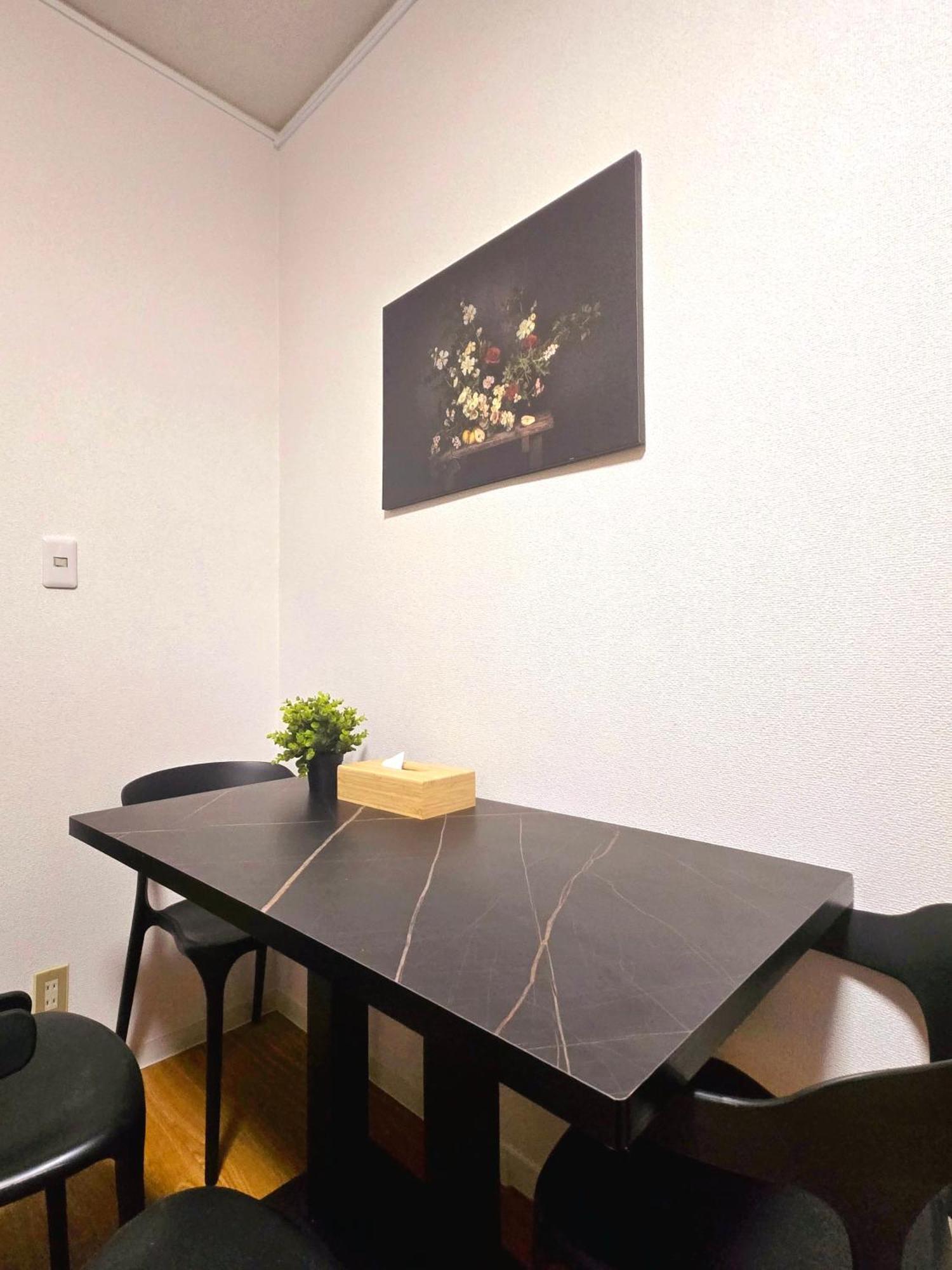 嵐 難波西 民宿 Bed And Breakfast Osaka Ngoại thất bức ảnh
